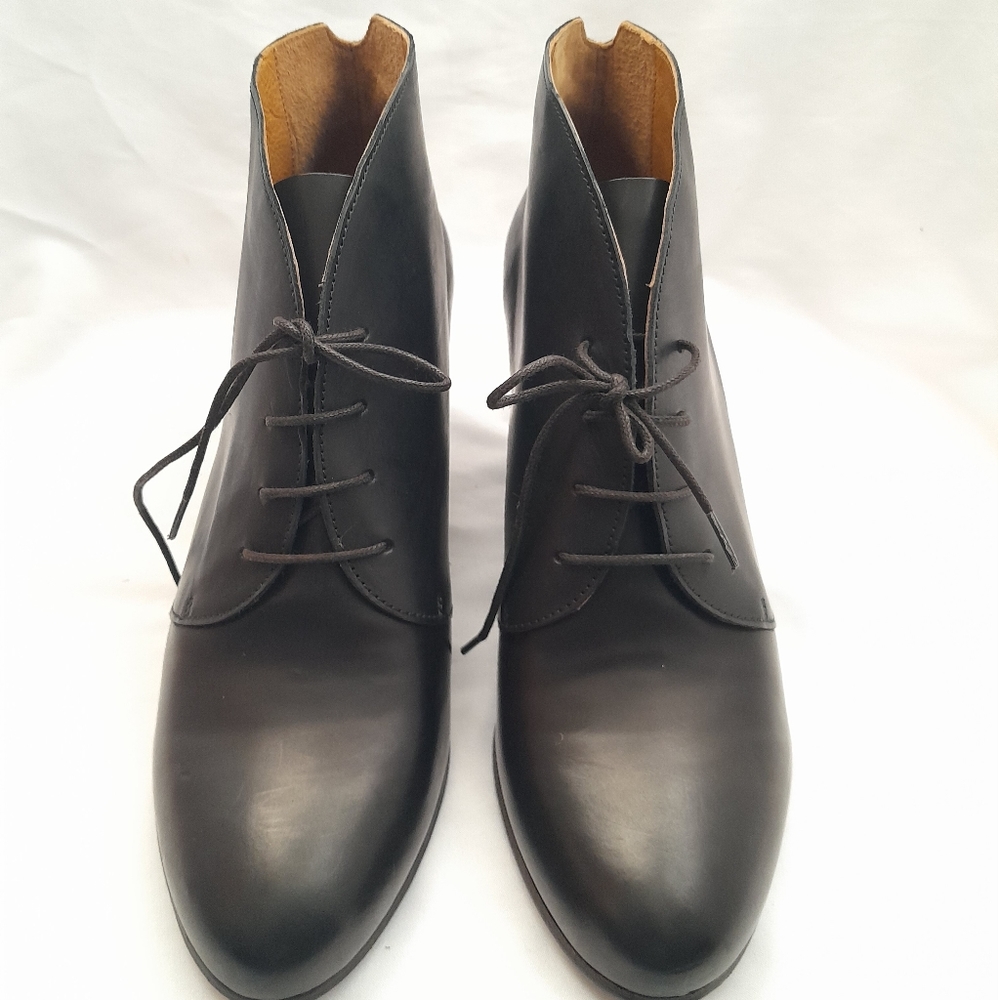 Coclico Women's Danette Black Leather lace-Up Boots New Size 6 - Picture 2 of 6